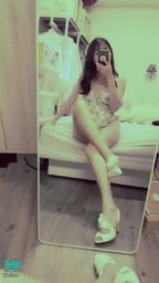 janicee : 赤腳與高跟鞋,你喜歡哪個?
赤腳可愛的腳底與美臀😍
不讓你睡的爆乳睡衣⭐
超短睡褲與花嫁系高跟鞋👠
Your sweet heart💚
#sexy #低胸 #性感 #深V #細肩帶 #赤腳 #裸足 #腿控 #長髮 #黑髮 #美腿 #鎖骨 #乳溝 #短褲 #高跟鞋