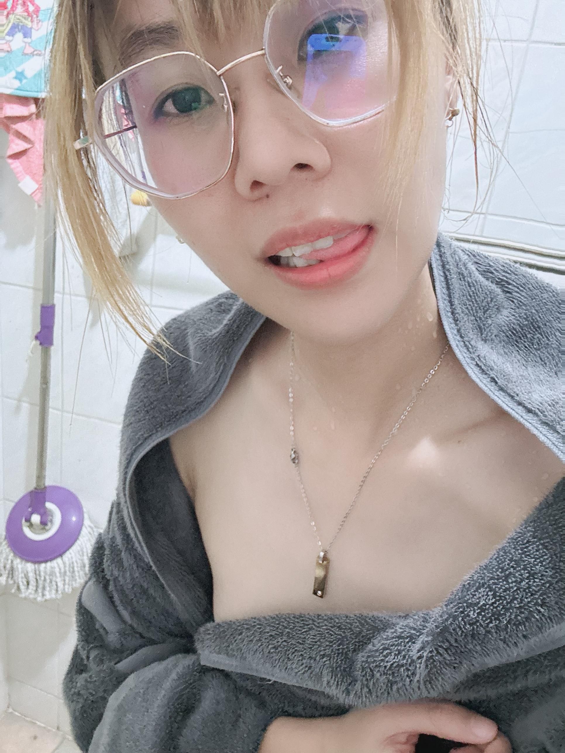 angelia_ : 這樣足夠你⋯