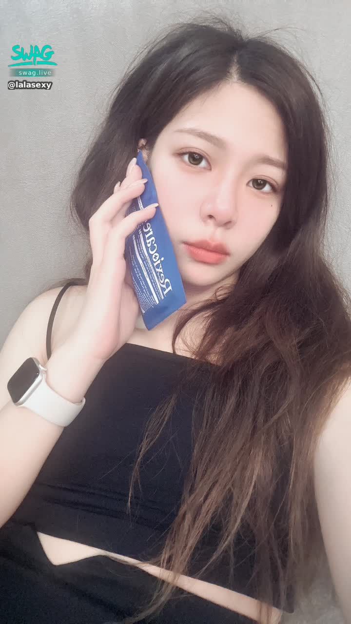 lalasexy : 牙齒痛痛🥺哥哥要幫我呼呼嗎