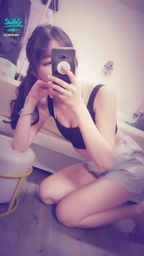 janicee : 躺著馬尾彎腰💋
性感運動內衣👀
美背交叉與美腿🌹
Sporty💗
#內著 #長髮 #短褲 #sexy #裸足 #赤腳 #運動內衣 #鎖骨 #馬尾 #美腿 #腿控 #足控 #黑髮 #睡衣