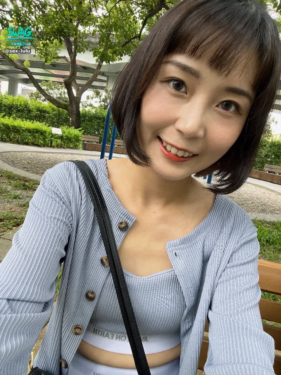 sex_lulu : 大家安安👋🏻
我是短髮貧乳小母狗蘇璇🤭
請多多指教💜