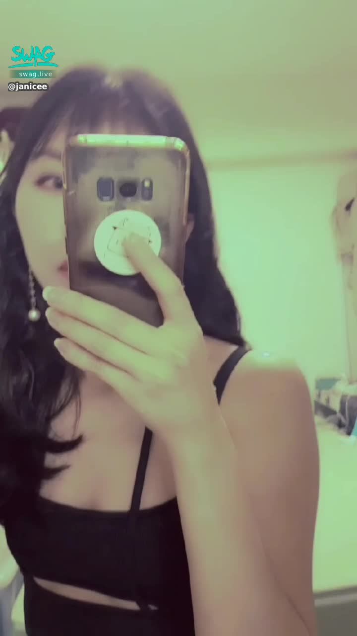  : 戳戳下乳💗