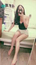janicee : 交叉馬甲M字腿,讓你想要了嗎?
還有脫下絲襪的赤腳😍
魔鬼身材💋
好短的開衩睡褲💙
Silk stocking💗
#膚絲 #絲襪 #馬甲 #美腿 #短褲 #露肩 #長髮 #黑髮 #鎖骨 #腿控 #性感 #sexy #氣質 #低胸 #赤腳 #裸足