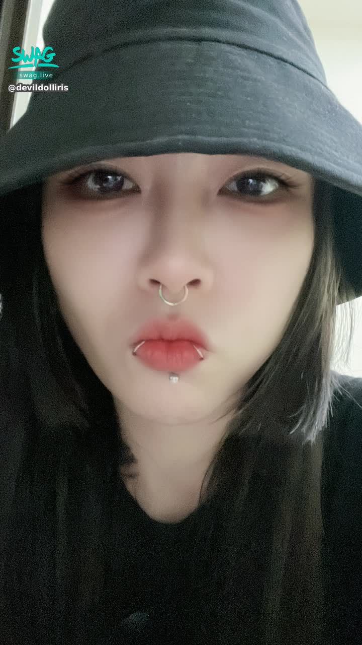 devildolliris : 🍤1