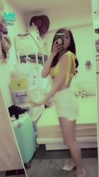 janicee : 脫掉罩衫💋
深V爆乳比基尼💗
穿上高跟鞋的白皙美腿👠
天氣漸漸轉涼,你今年去過海邊了嗎?💙
Summer swimwear💚
#性感 #長髮 #sexy #腿控 #鎖骨 #sexy #比基尼 #裸足 #赤腳 #美腿 #低胸 #泳衣 #乳溝 #水著