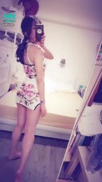 janicee : 解開盤髮🌸
開衩胸口挖洞的短旗袍👀
快曝光小褲的超短裙😍
性感開衩美腿🌹
cheongsam💗
#削肩 #長髮 #旗袍 #sexy #開衩 #挖空 #短裙 #緊身 #美腿 #腿控 #高跟鞋 #黑髮