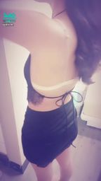 janicee : 脫掉上衣,脫掉內衣😈
想解開背後的蝴蝶結嗎?
露出蕾絲內衣的戰袍👀
超短迷你裙♥️
像是低胸內衣的上衣🌹
Black means sexy💗
#細肩帶 #長髮 #迷你裙 #sexy #裸足 #赤腳 #裸足 #鎖骨 #短裙 #美腿 #腿控 #足控 #黑髮