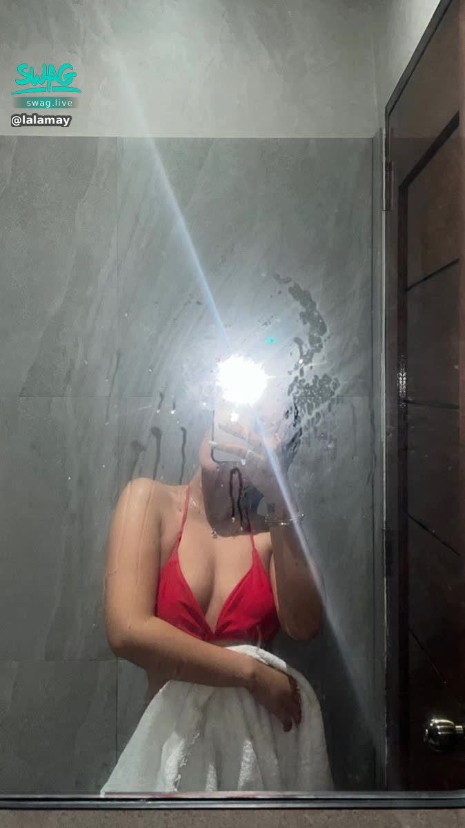 sophiee : I like to bathe comfortably when immersed in water 🤍