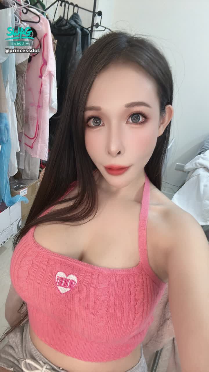princessdolly : 親一個💋