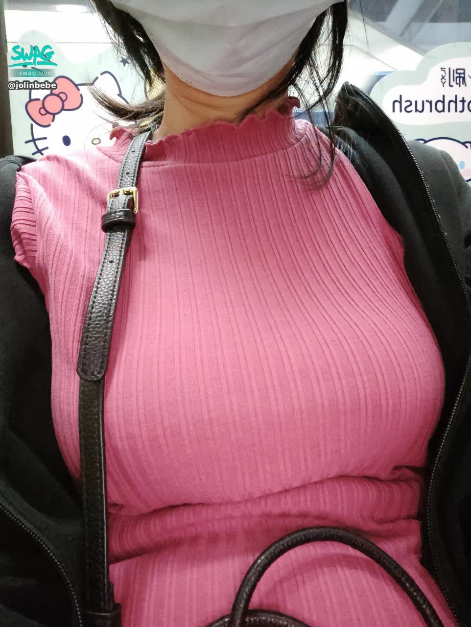 jolinbebe : f奶。騷女 來濕訊送淫片