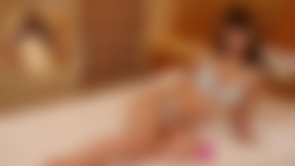 omotenashijapan : 巨乳でセクシーなお姉さんとハメ撮り❤️