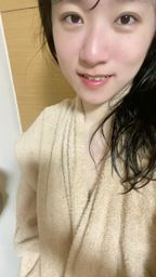 hazel_life_style : 洗完澡快樂唱唱,有聲無體請注意😆