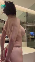 mandi : 🔞長達一分多鐘的香香在廁所壞壞😈
巨大蜜桃電臀搖搖後勁好強🥵
還有粉色乳暈太有誠意💦
🔞長達一分多鐘的香香在廁所壞壞😈
巨大蜜桃電臀搖搖後勁好強🥵
還有粉色乳暈太有誠意💦