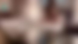 angelsam6699 : 我們一進房間,他很緊張坐在床上… 我也坐在他旁邊與他繼續聊天。 Sam就叫他去洗一洗,然後就可以開始了。 他洗完出來還是穿著衣服,之後就到我去洗,所以我出來還是穿著衣服。 看他還是坐在那裡,我就拉他上床,讓他躺床上。 我就騎在他上面,扶他起來抱著我。 我的奶準準對著他的臉,他就馬上把頭埋在我的兩個奶中間。 我就自己主動脫了我的衣服,去吻他。 我們就這樣接吻起來,這時候我就感覺他的弟弟開始頂著我的陰部了… 我想今天應該是我要第一次對其他男人主動的時候了。 突然他居然把我的內褲給解扣了,我也很自然地脫了內衣讓他享受我的奶。 當我繼續與他接吻(我需要透過接吻來培養激情的慾望)我感覺越來越強烈時,我就開始去撫摸他的雞雞。 這時候的雞雞已經好硬了,我就把他褲子給脫了,直接幫他口交。
當他覺得已經頂不住的時候,他終於主動幫我口交了🤭他的舌功還不錯的,讓我頂不住想要他進去了。 然後要他戴套進入時,他居然說沒準備套… 幸虧Sam有帶,就給了套。 怎麼知道他居然開不到… Sam還來幫他打開😅 不知道是不是太緊張,他的雞雞又軟了,我只好再幫他口交,幸虧很快就硬起來了。 他就把套戴上去,我也迫不及待的騎上去了☺️
#巨乳 #綠帽 #實戰 #約會 #人妻 #美乳 #愛撫