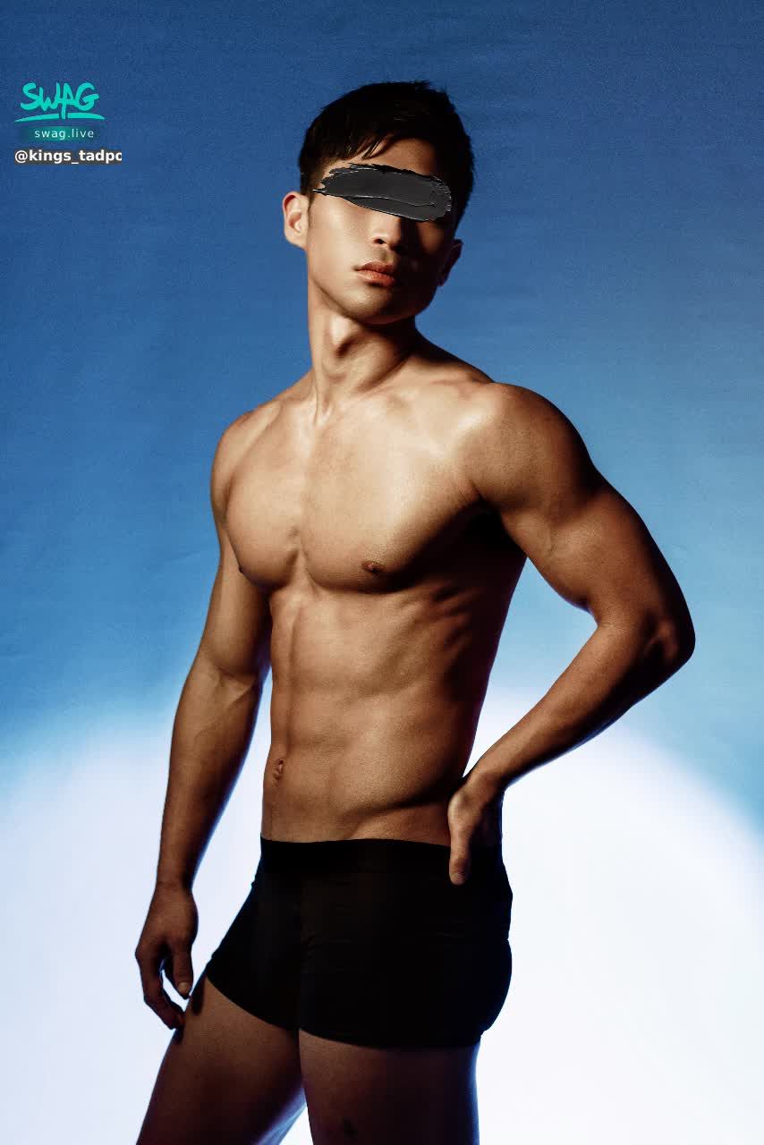 kings_tadpole : 我是身高177的壹柒柒!追蹤我,看我x爆更多女孩!