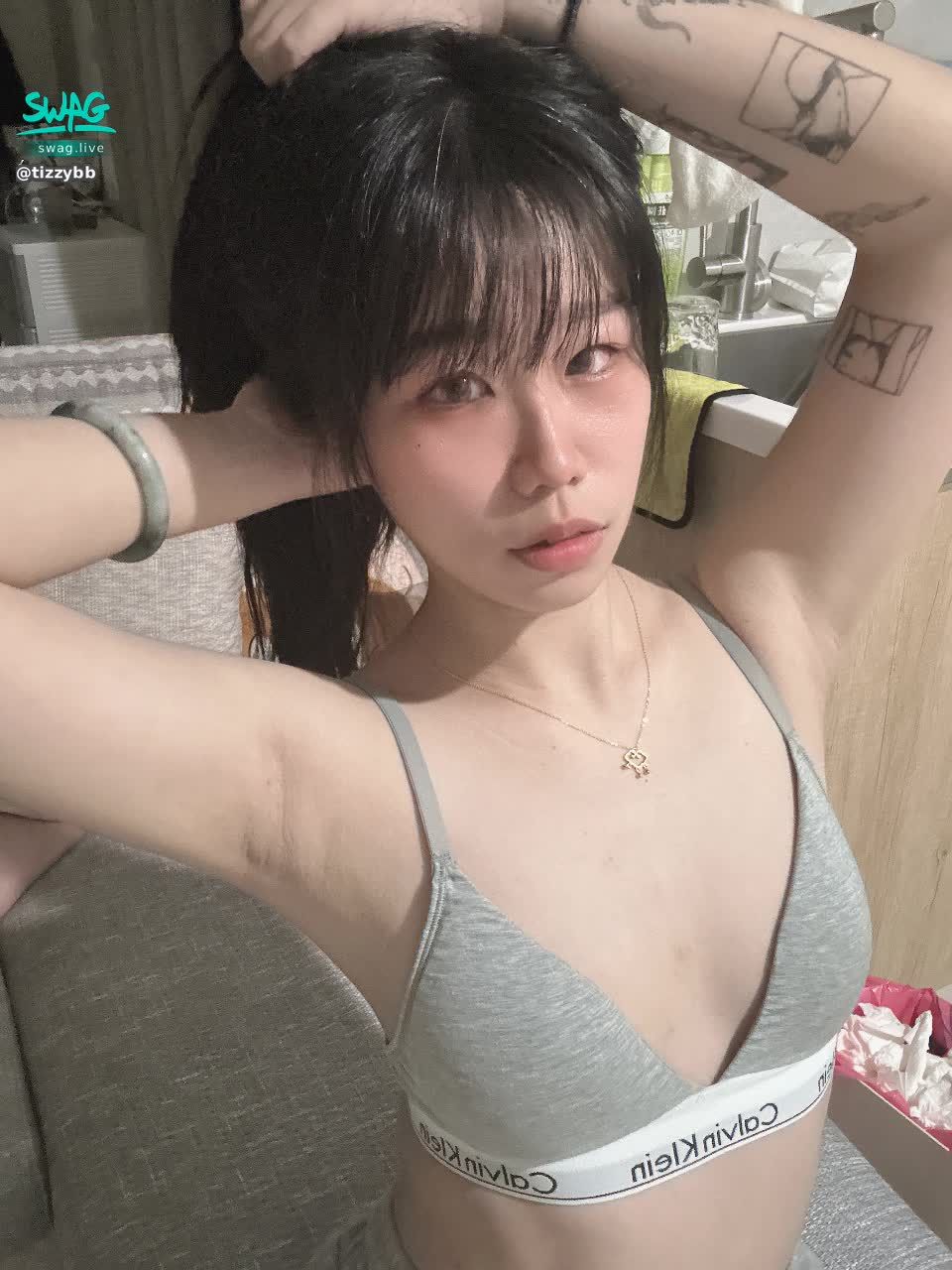 tizzybb : Ck之神眷顧你🩶