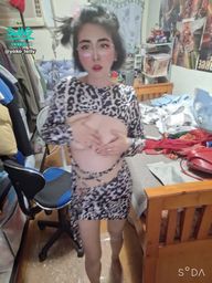 : 來看妹妹誘惑你,妹妹好寂寞啊~