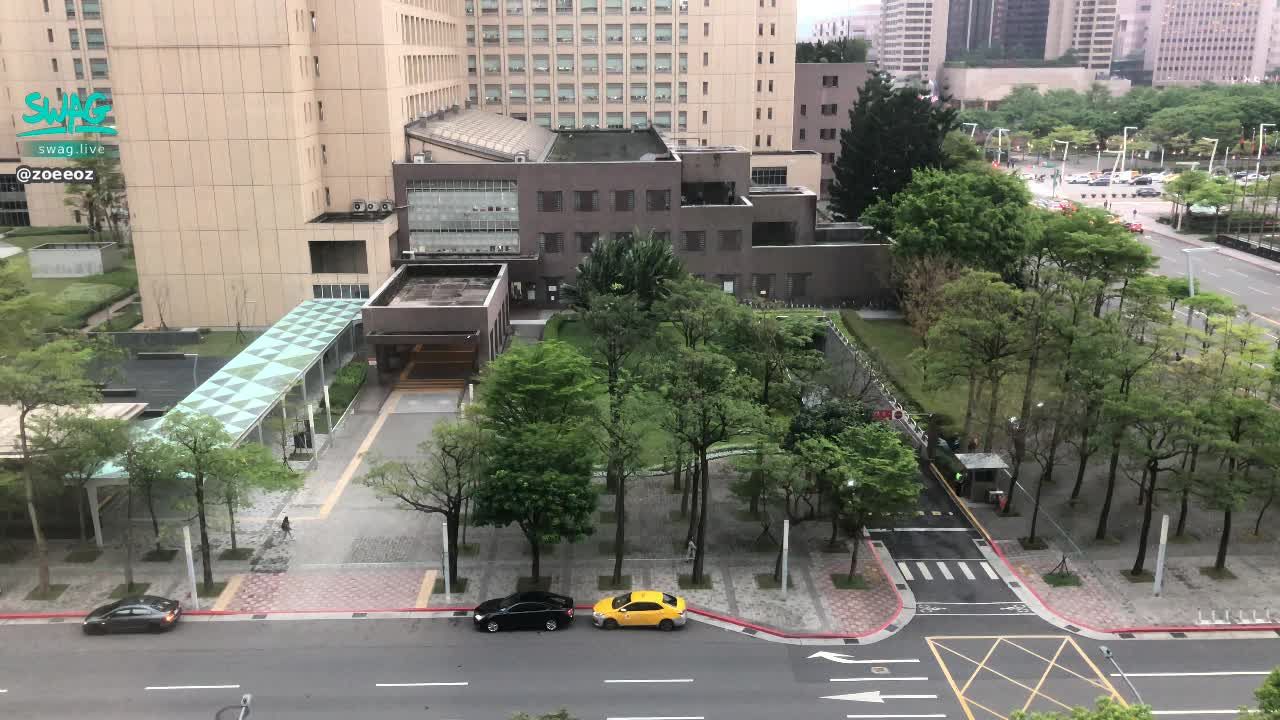 zoeeoz : daesfrghnmjngfsd