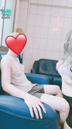 qoo089 : 又來抓粉絲囉🥰🥰
跟粉絲摸摸好舒服,喜歡被揉奶