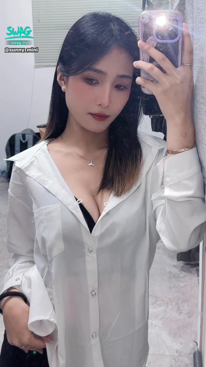 sunny_mini : 先不要種花 和我一起種草莓吧🍓Babe