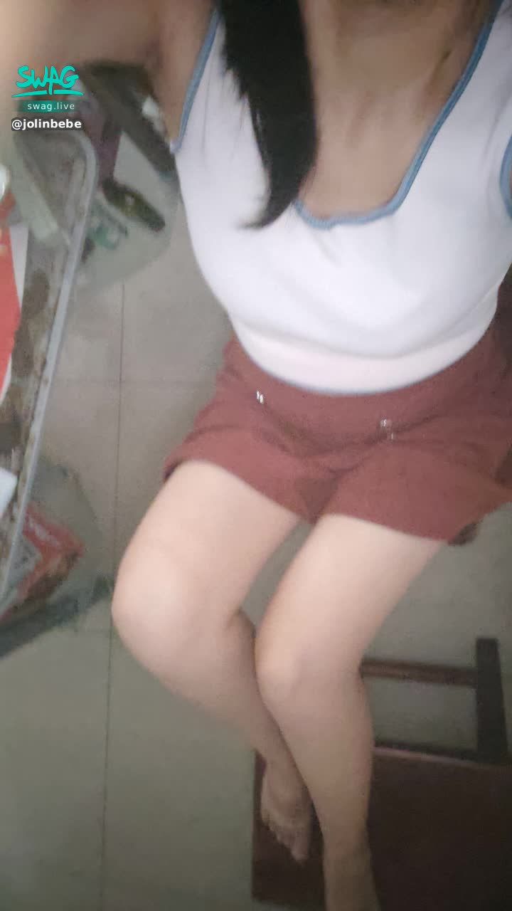 jolinbebe : 濕爆淫來插舔淫
