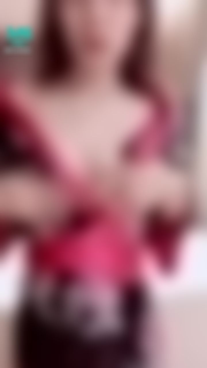 xxxaliya : 
露臉露奶👀浴袍誘惑
🔥慰慰篇抽插篇私訊艾莉收藏❤️