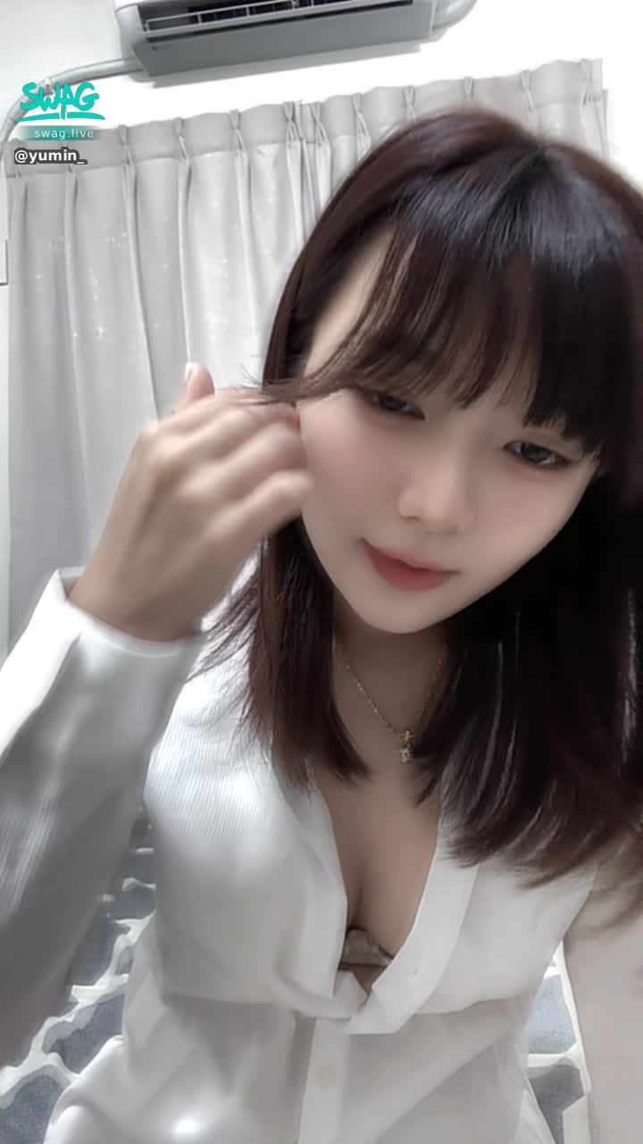 yumin_ : 🔔通知🔔Babe您的私人秘書已上線~