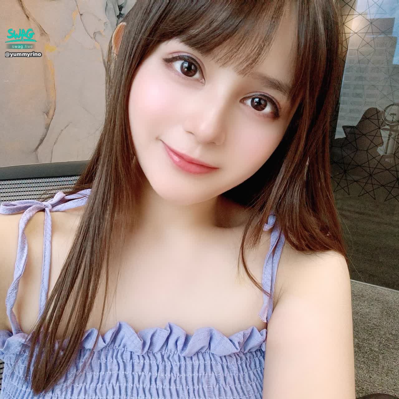 yummyrino : 🎊生日猜歌活動來囉🎊
請問麗諾直播間,7、8、9、10月直播時至10/25截止,哪一首歌放最多次?
獎品:手作黑心甜點🧁
活動時間:即刻起至10/31
參加辦法:私訊歌名給主播即可
注意事項:
*一個私訊只能發一首歌名
*開播曲、下播曲、點播曲不是
*甜點不能催,需要等主播找時間製作