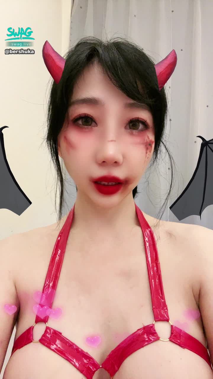  : 「你不是說要娶我⋯要跟我永遠在一起的嗎？」萬聖受傷女鬼出沒❤️‍🩹🥺（內有NG花絮㊙️）
