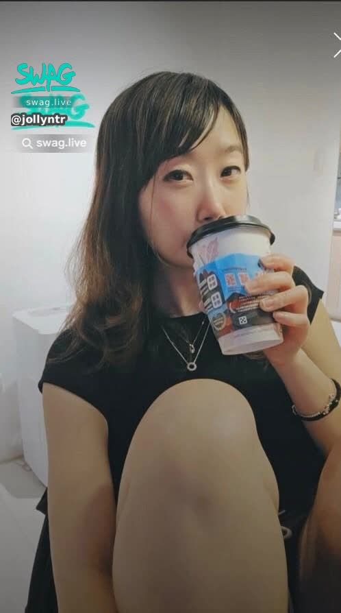 jollyntr : 直播花絮❤️Coffee or me?