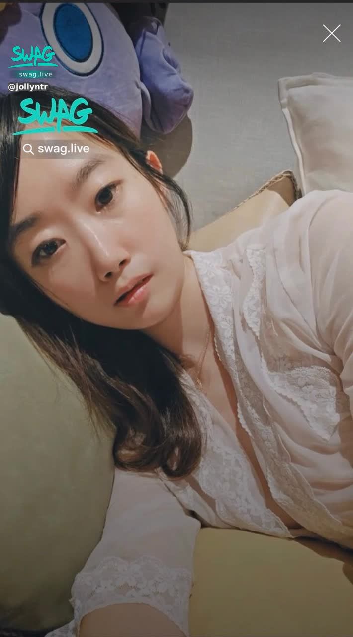 jollyntr : 直播花絮❤️含情脈脈