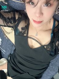 helenesexbaby : 有人說這張很性感~~
你們說呢♥️♥️♥️