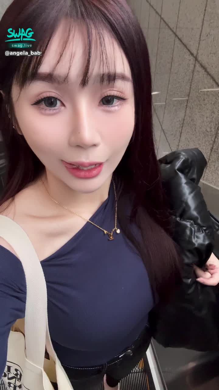 angela_baby : 好冷🥶