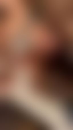 lovejulia : 看熟女姐姐吃肉棒的淫蕩騷樣