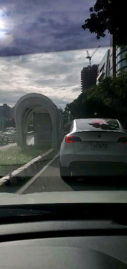 bobo_miu : 正往台中的路上散散心
烈日當空 快熱死啦😉😉
有沒有台中的哥哥們
我來找你們囉!