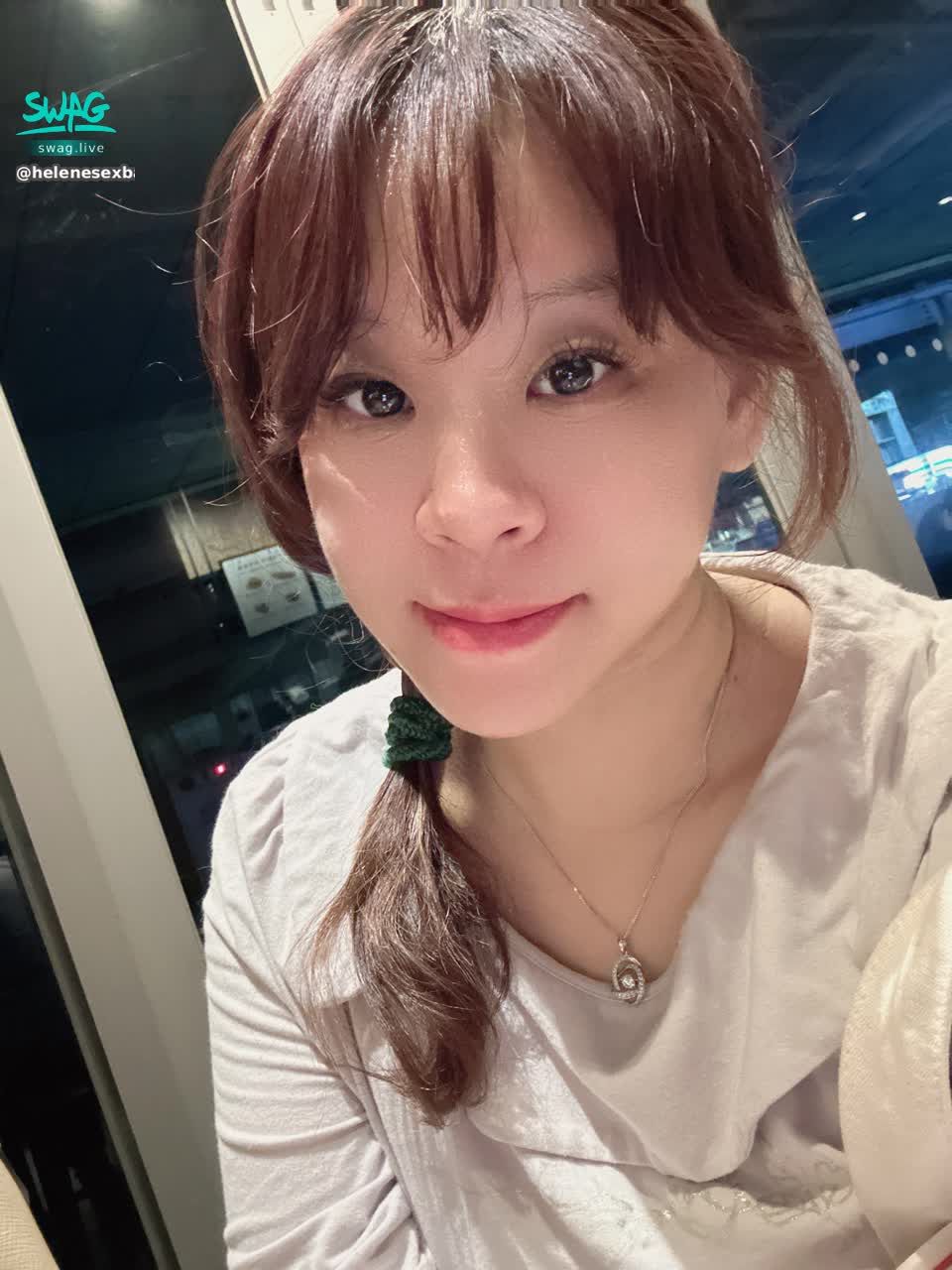 helenesexbaby : 一個人的星巴巴♥️