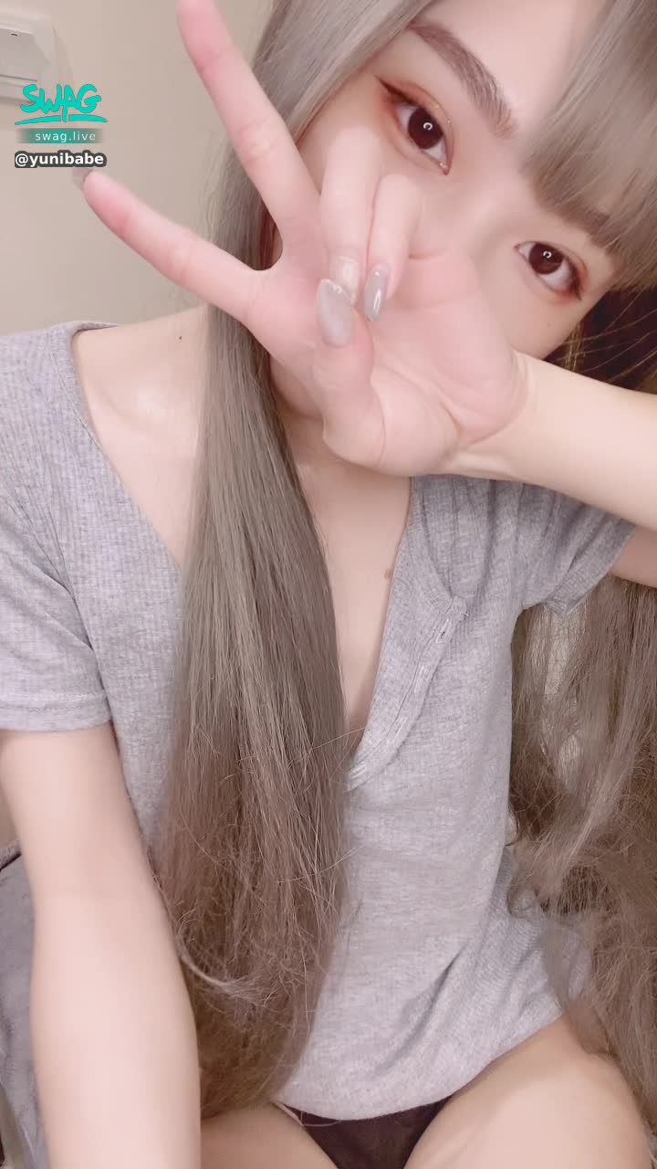 yunibabe : 哥哥喜歡的露眼睛限動💜
最後一小時收藏了🔥
https://5w.ag/yqELvg7LBNtkbpHS7
全裸插穴🔥淫穴都是水💦插的噗滋噗滋響的🥵還邊插邊流白漿⋯⋯🥺
 
教你怎麼收藏影片最划算❤️
30部大尺超值淫片禮包🔞
https://swag.live/product/yunibabe-pack-01?lang=zh-TW  
一次收藏30部超值必收藏片片😚🫶