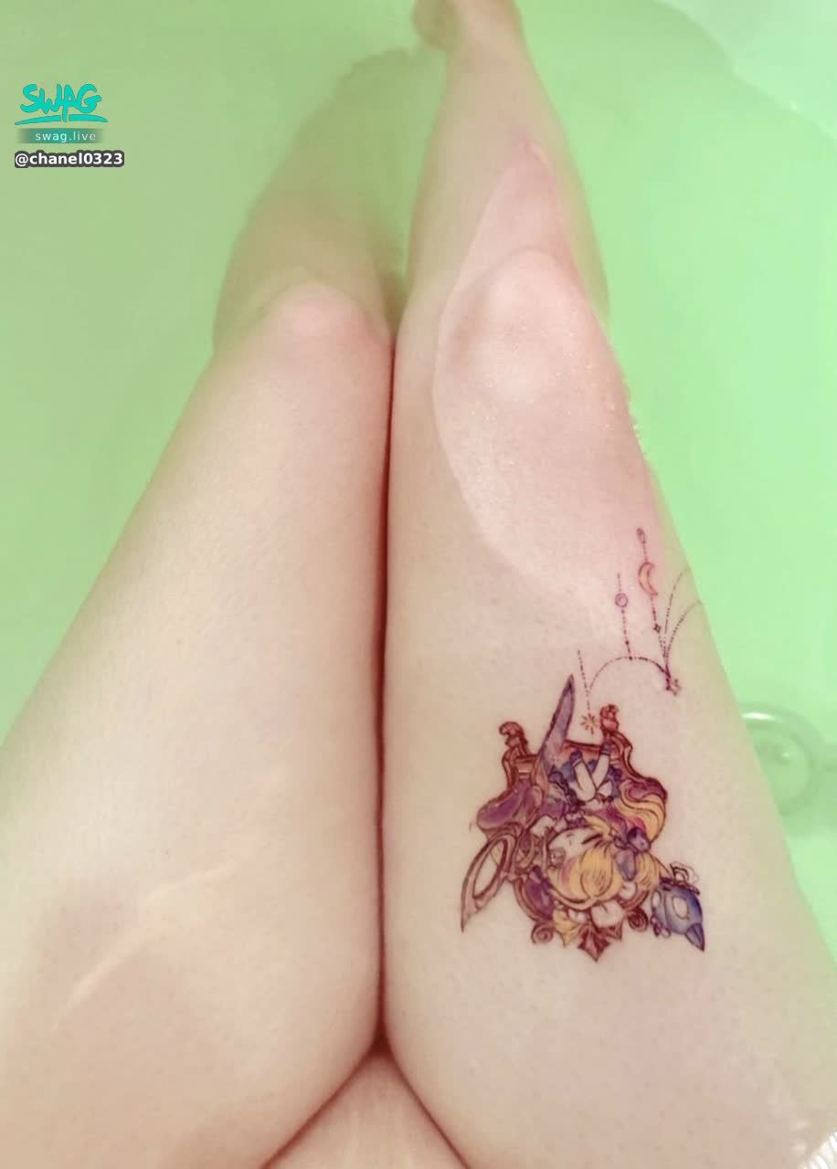 chanel0323 : 有人也喜歡在浴室裡愛愛嗎😜
那感覺非常棒耶
裡面有水聲~外面也有💦💦💦
#sexy #性感 #生活 #騷 #全裸 #長腿 #腿 #白虎 #浴室 #浴缸 #約會