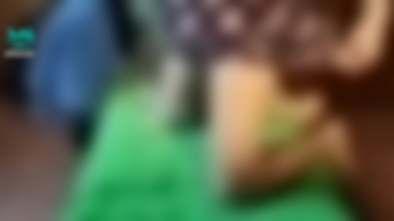 lilybarby : 他的手正要伸进去（硬核拳交）