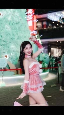 wanobaby : 聖誕快樂🎁要和我來一場甜蜜約會嗎?