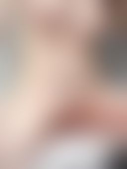 robinintime : D杯粉嫩卫生间自慰