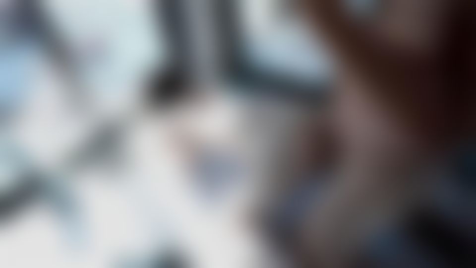 japanese_real_amateur : 正真正銘アイドル、１９才、完全顔出し！！超大手芸能事務所在※籍中！！アイドルグループにデビュー間近！歩行者真横でまる見えトラックで