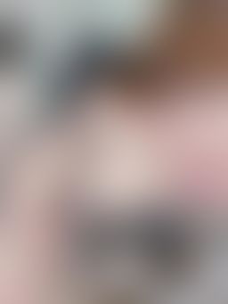 nanababe : 超淫蕩表情！ 可以直接把肉棒塞我嘴裡嗎？