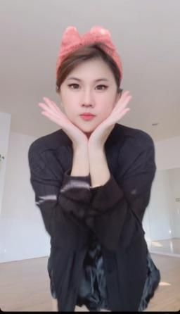 artemis_babie : 起床床跳早操嚕~