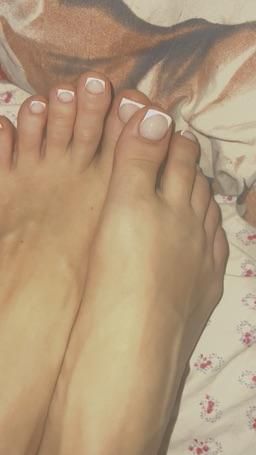 sweetkatty : my feet 👣