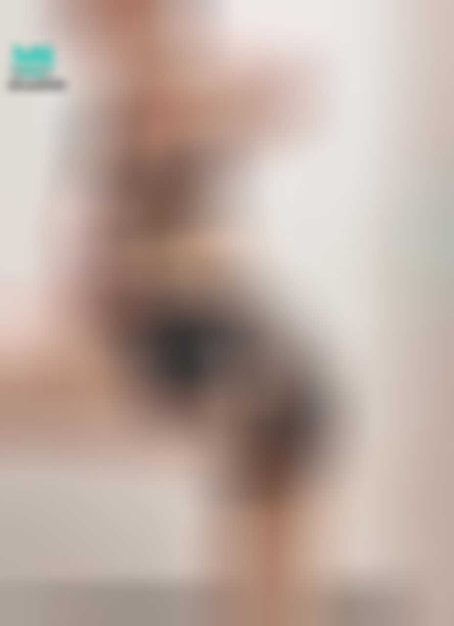 jenny105106 : 打我屁屁😘