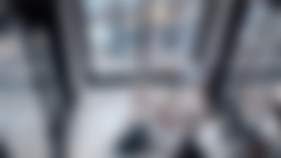 japanese_real_amateur : １８才！、半年前まで高○３○生！、超絶美形の超美人の１８才登場！！FC２最高クラス！！！購入後の本編は完全顔出し！！