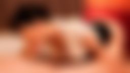 doc_channel : 這是第 18 次深入某家以難預約而聞名的男士美容沙龍拍攝。 這也難怪。 設置了一台定點攝影機進行諜照拍攝,女孩們在理應沒有臨時人員的男士美容院裡提供過度色情的服務! 女孩們不只進行有點下流的精油按摩,還主動貼近男性的身體,提供如此高度情色的服務,不勃起才怪......看起來興奮和勃起都快失控的男性顧客,被精油手淫、粗大的口交和「請不要告訴任何人......」。 請不要告訴任何人......",並以女牛仔的姿勢與她們性交......她們感覺自己正在射精,並享受著顧客的雞巴,甚至讓他們射在裡面......四位敬畏上帝的骯髒女孩在沒有告訴女孩自己的情況下被記錄下來! #佐藤ののか