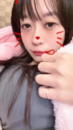 kellylady : 🧨大年初一,祝大家 🐍進洞裡 🐍來運轉🧨宜:找位鄰居女友 喝個🥛 補個海鮮🧧今天要來場戀愛嗎❤️🔥來私訊跟我說好不🫦