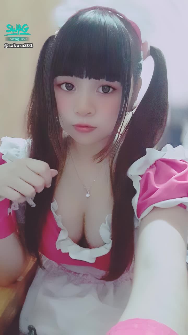 sakura301 : 當您的女僕，您喜歡嗎？
#小隻馬 #女僕